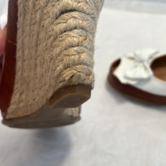 Aerosoles Peep Toe Wedge - Picture 9 of 16